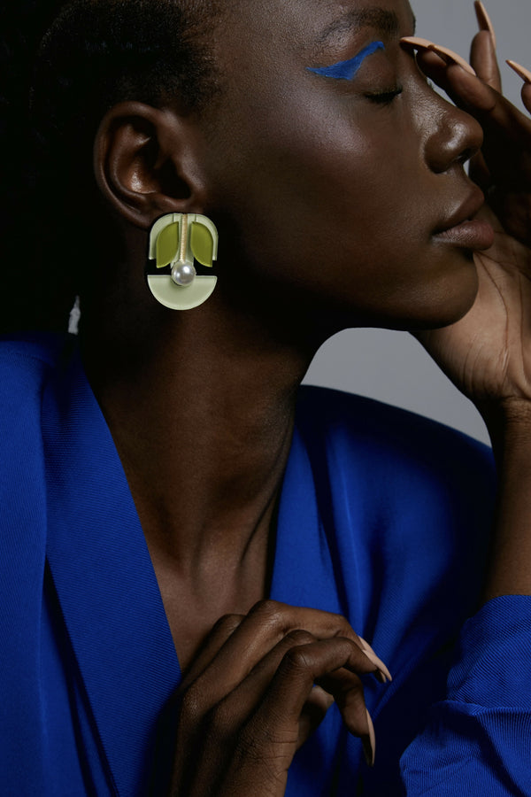 PEROLA STUDS