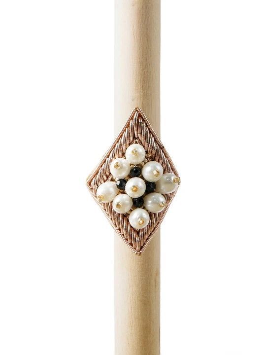 Pearl blackCrystal Diamond Ring