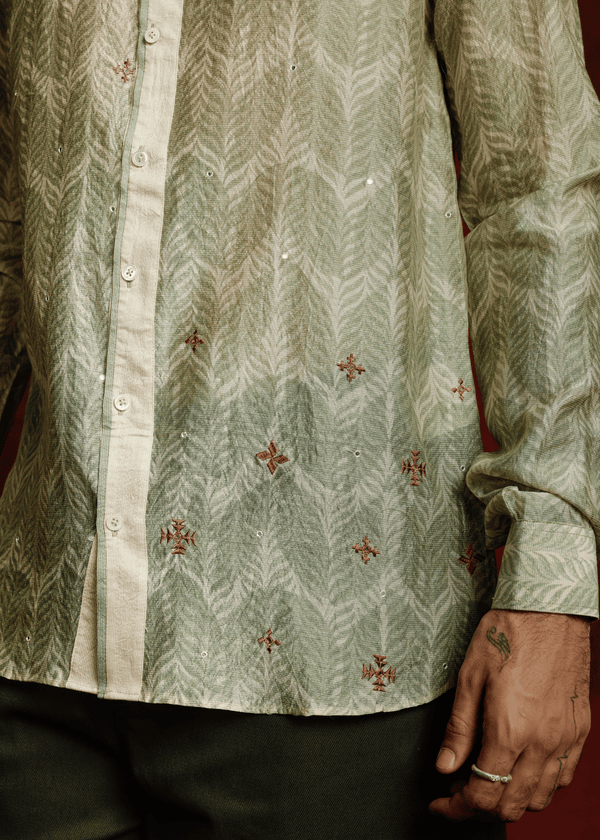 Chaand Noorani Shirt
