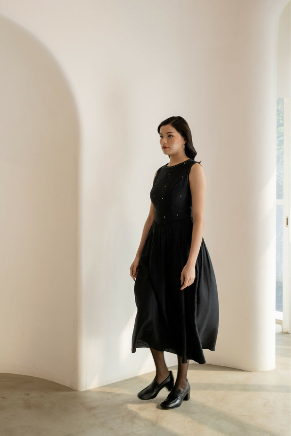 Ebony Black Midi Dress