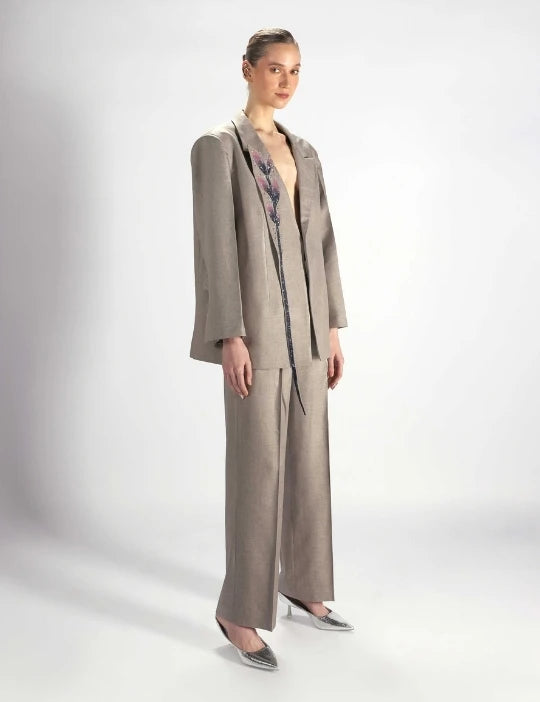 Hanging Lapel Embroidered Blazer