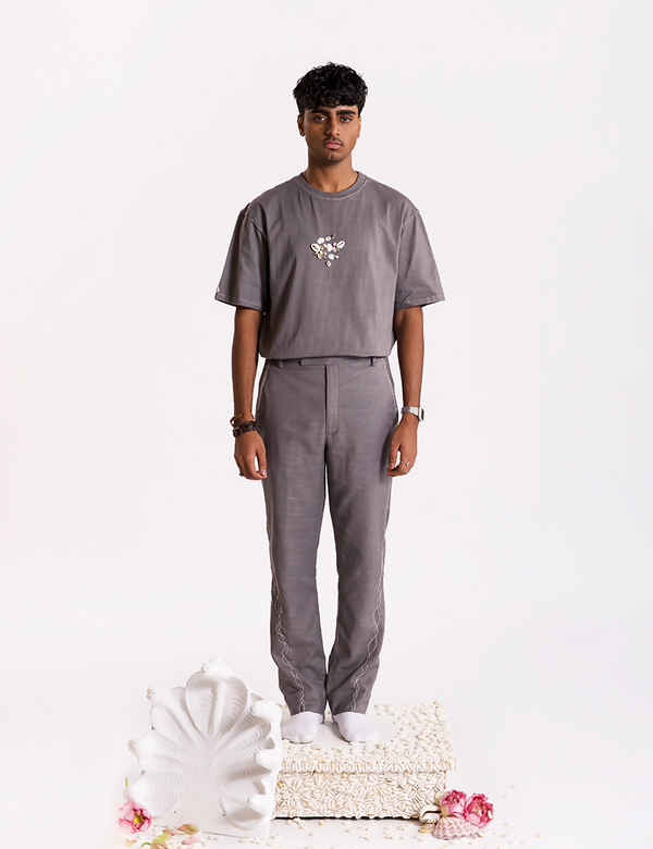 Ratna Embroidered T-shirt- Grey