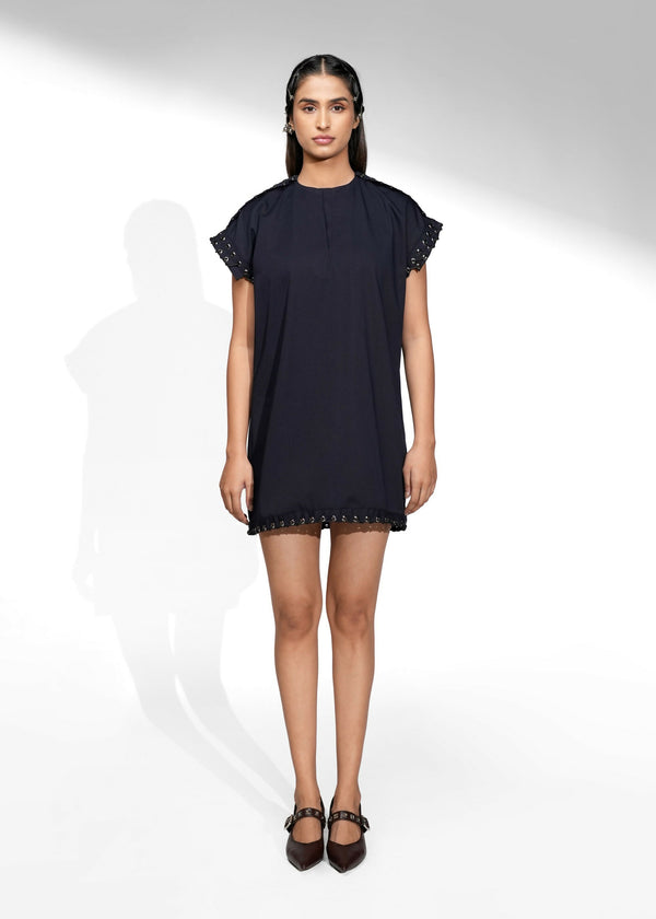 The Vestura dress