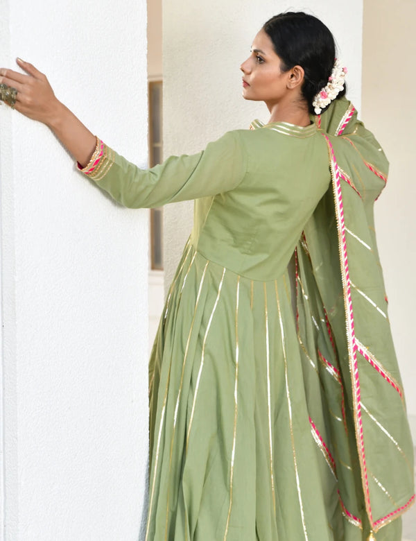 Harit Meera Sharara Set