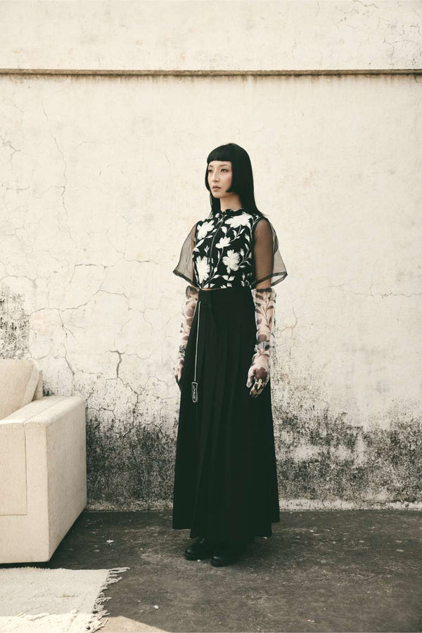 ATBW - AN Bloom Crop Top - Black