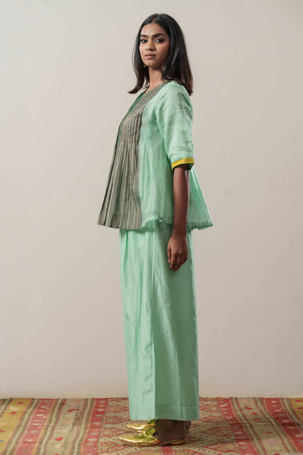 Meg Nilaya Set
