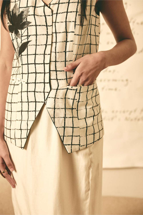 ATBW - AN Reversible Waistcoat with Bloom Pencil Skirt