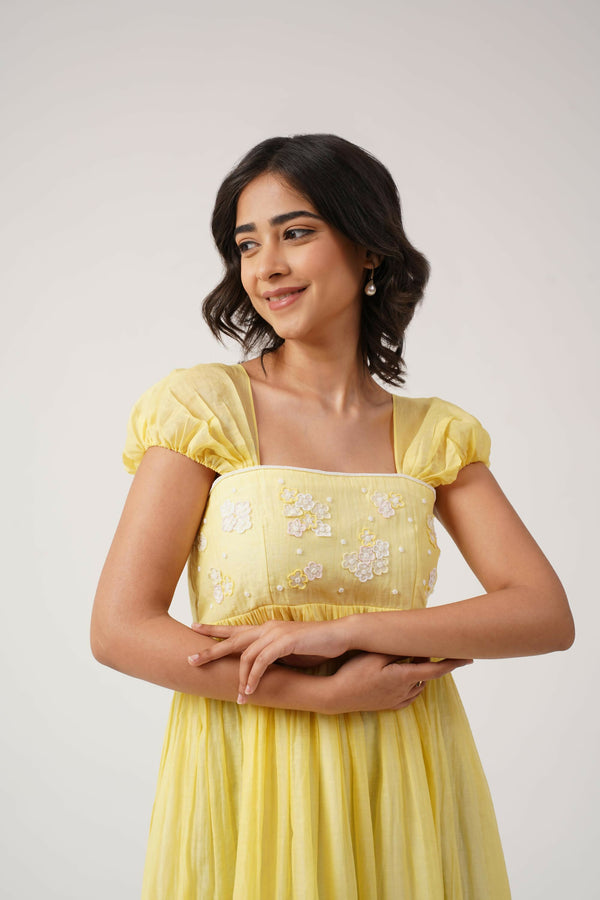 Fia Yellow