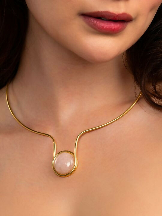 The Rose Quartz Necklace