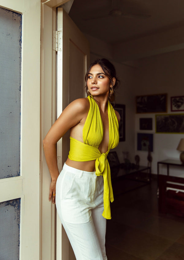 Claude Backless top