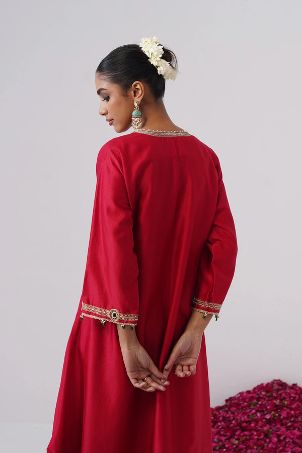 Surkh Set