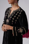 Nazli Set