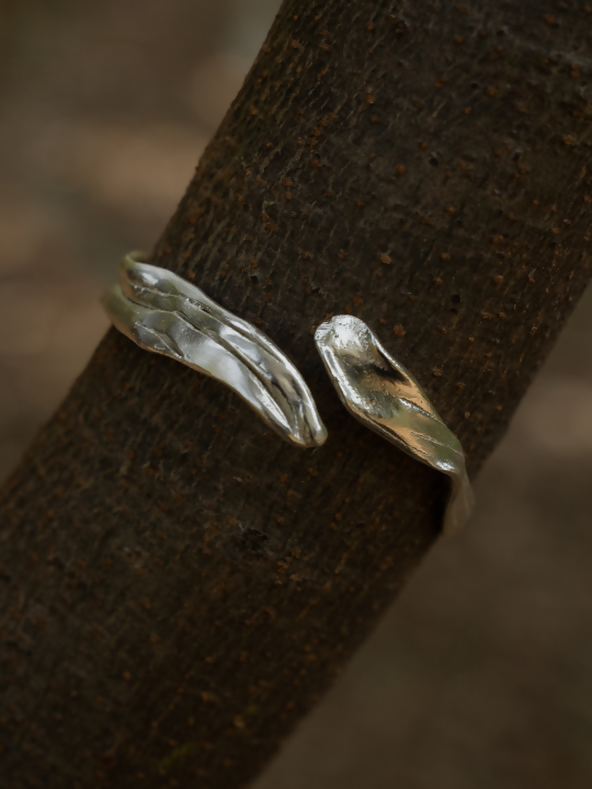 flo-classic-cuff - silver plated
