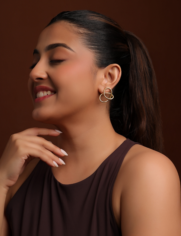 Soft Knot Earrings - Gold