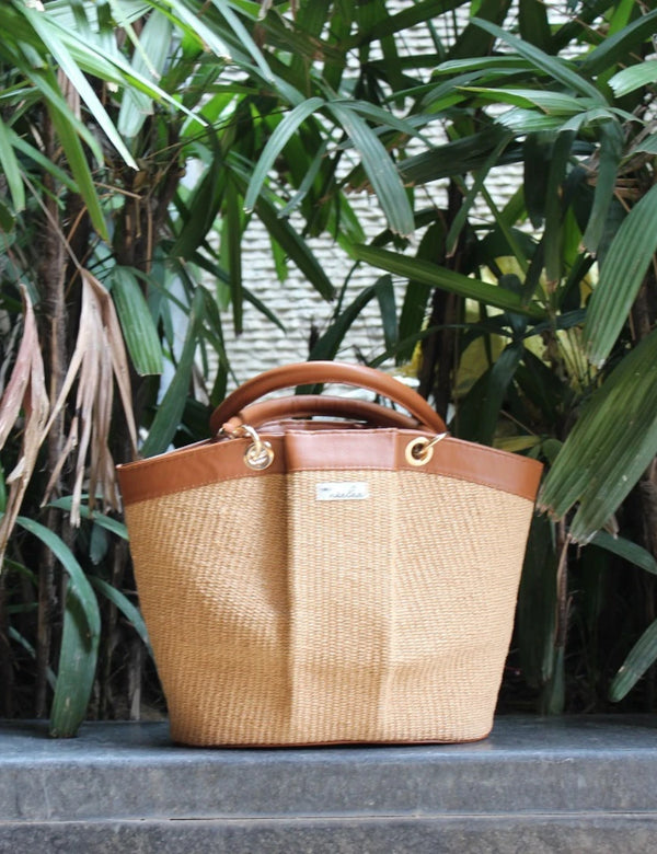 Raffia Classic Tote