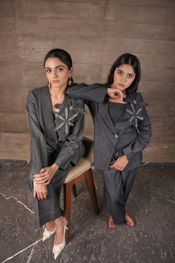 Flora Blazer - Earthy Grey