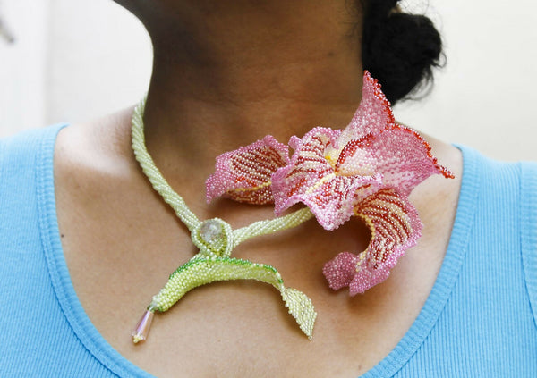 Iris Neck Piece