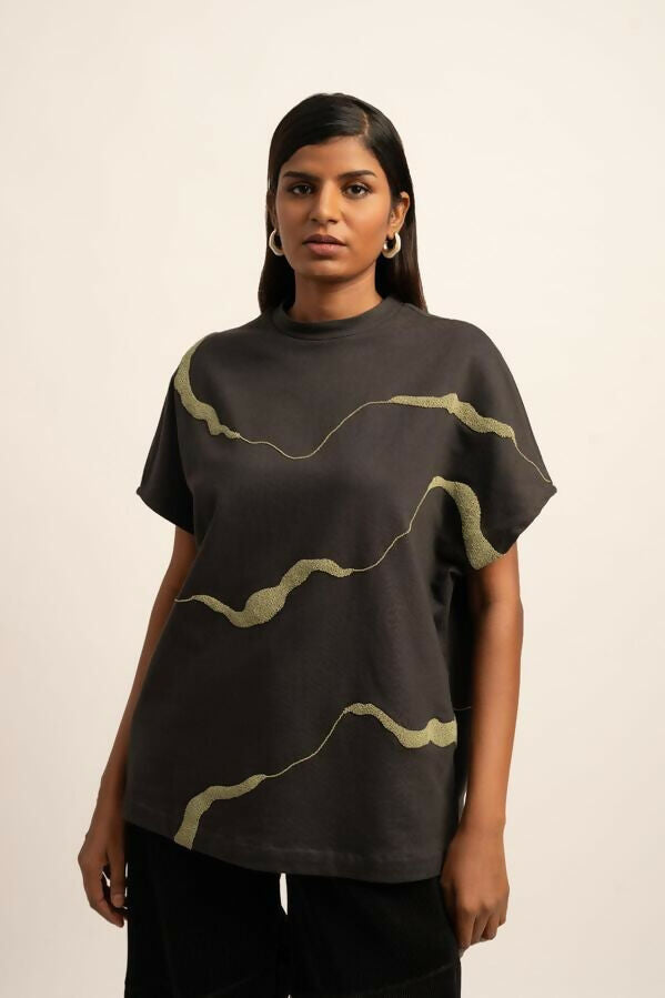 THE LUXE SPLENDOR BEADED TSHIRT
