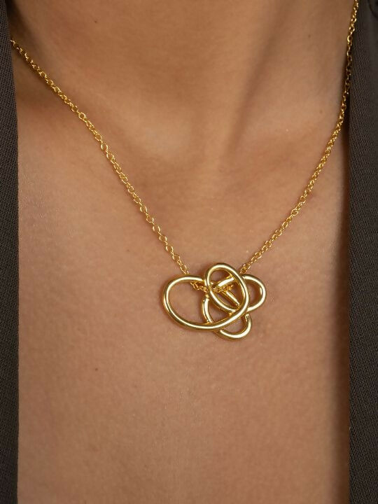The Scribbled Pendant Necklace