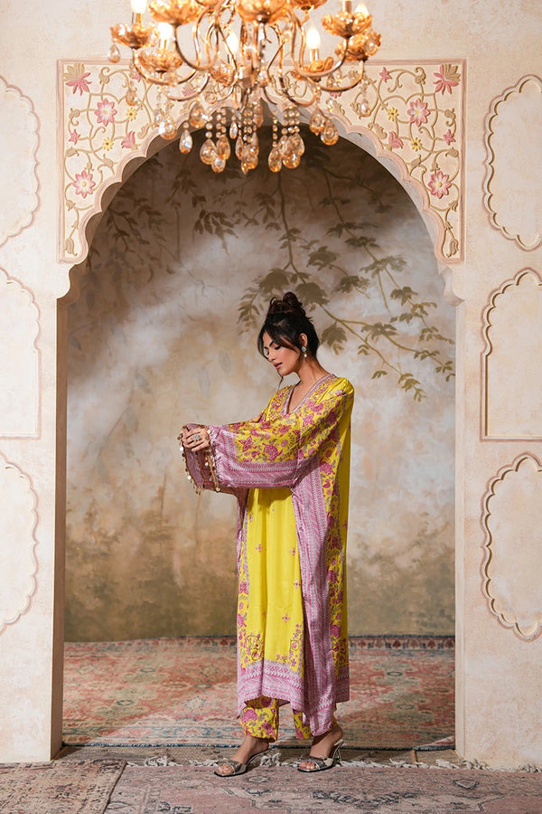 Nargis Naayab Kaftan Set
