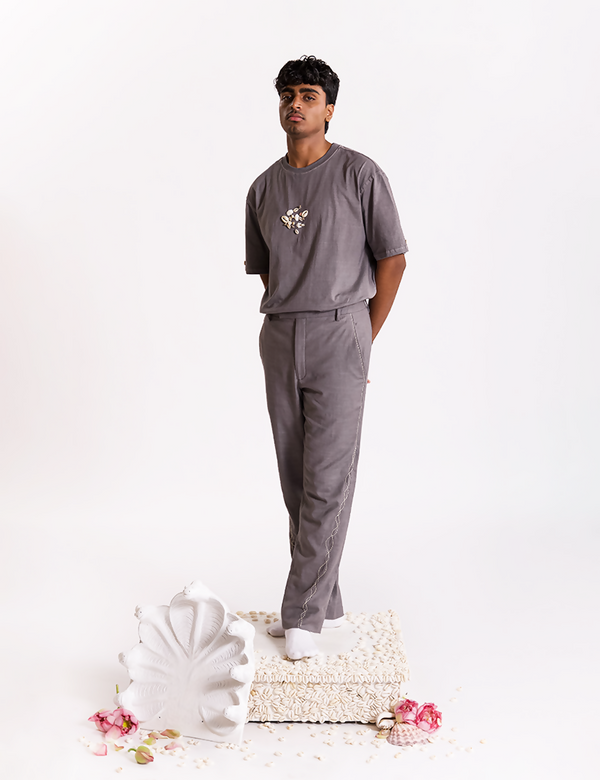 Ratna Embroidered T-shirt- Grey