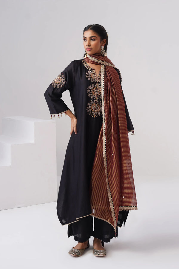 Surmayi Set