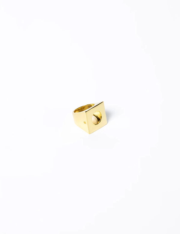 Edge Mega Ring Gold
