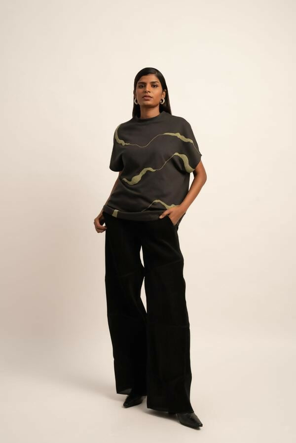 THE LUXE SPLENDOR BEADED TSHIRT