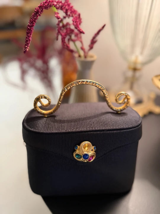 Rambaud Spiral Clutch