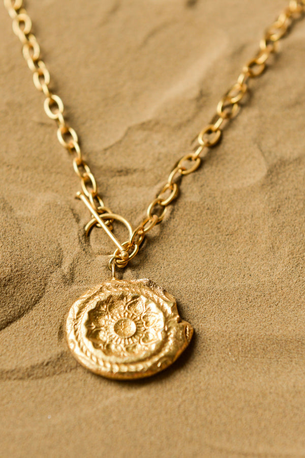 Fossil Shackle 4