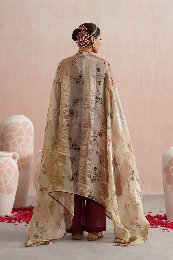Zeenat Set