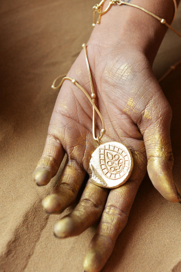 Fossil Pendent L1
