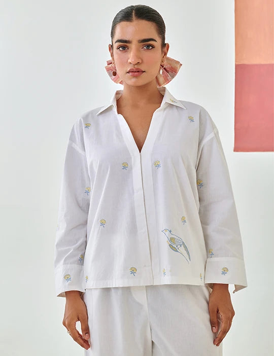 White Shirt With Floral Embroidery