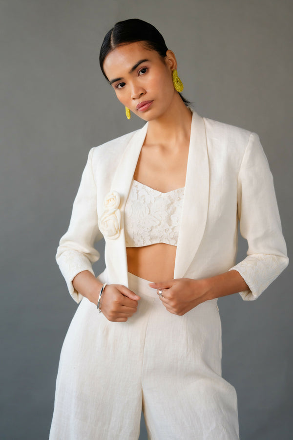 Short Jacket With Shaded Pant
