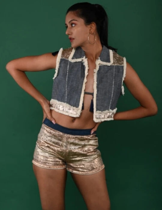 DENIM CROP JACKET