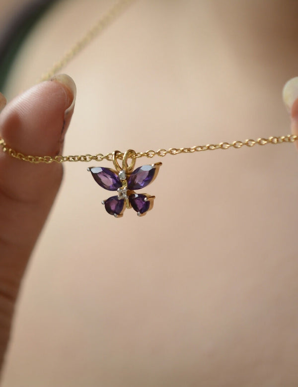 Mettā Bloom Pendant