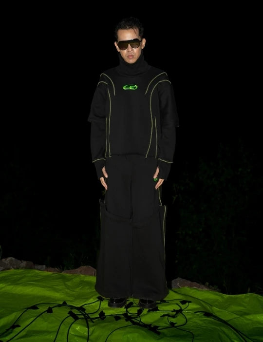 Black Wired Sweatshirt