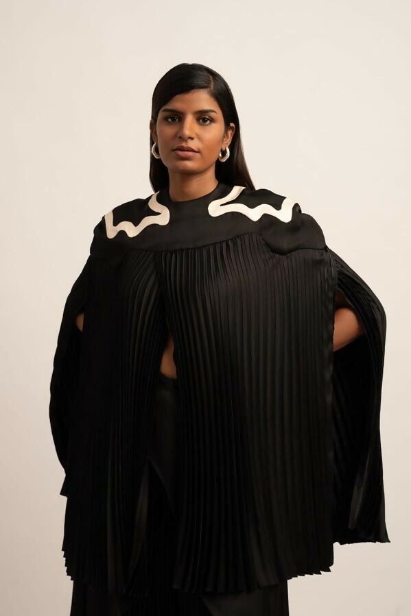 Swallowtail Top