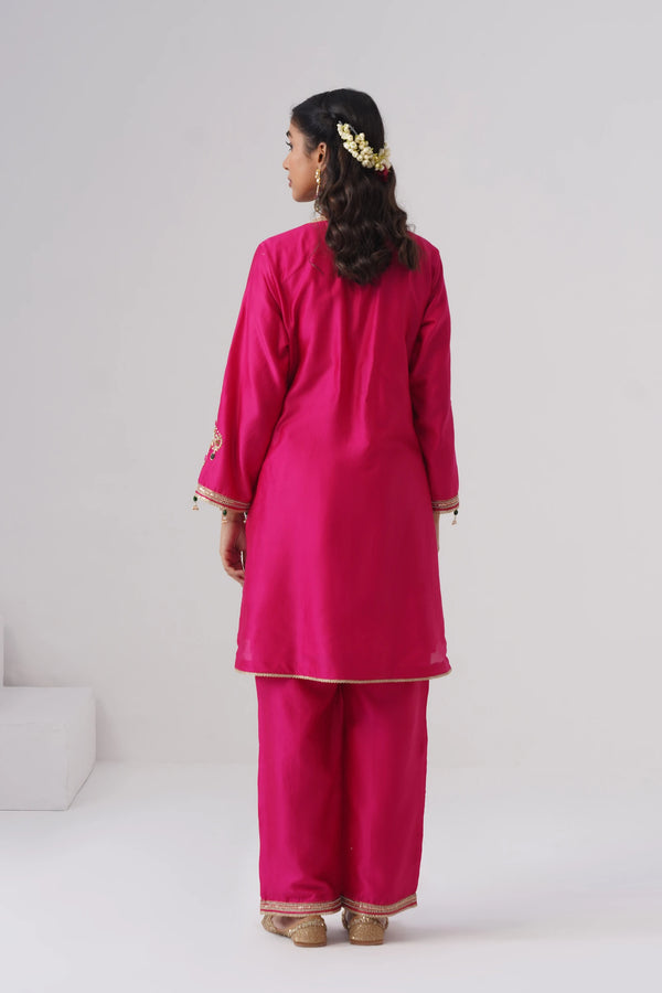 Inaara Set