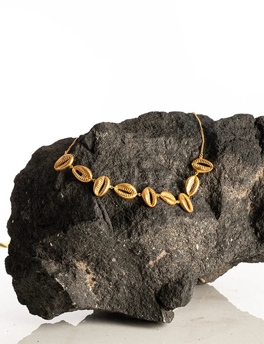 Shell Choker
