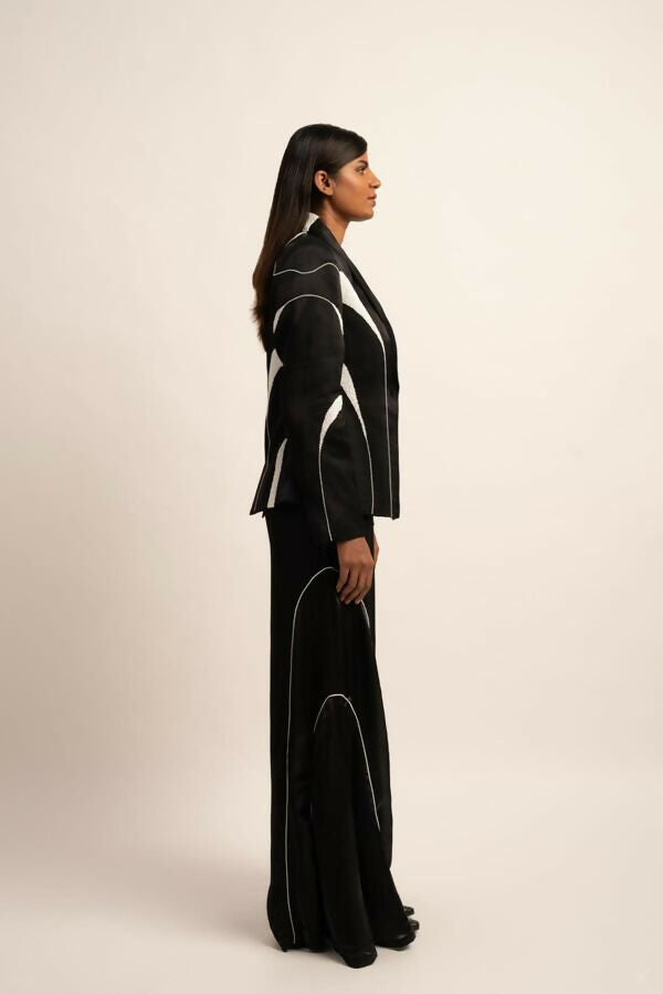 THE MORPHIC MIRAGE BLAZER