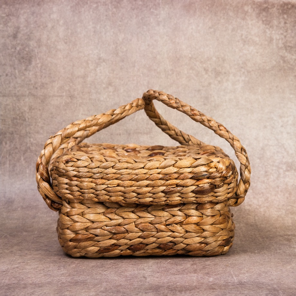 Hooded Basket