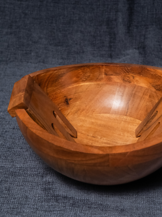 Salad Bowl - Hands