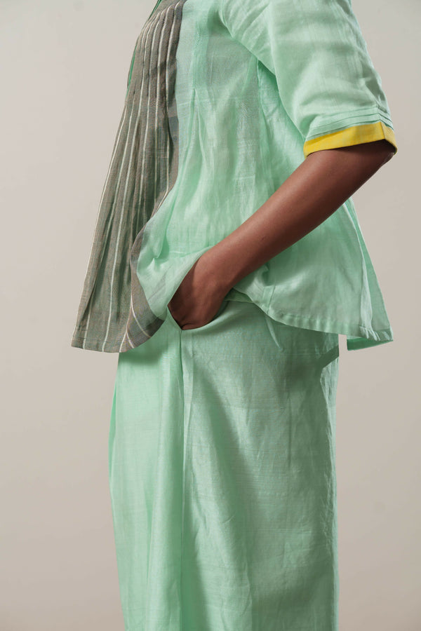 Meg Nilaya Set