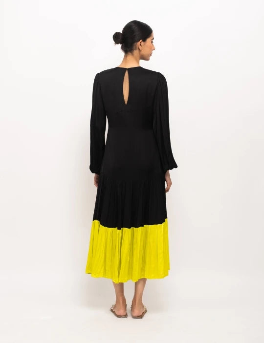 Black-Neon Gather Maxi Dress
