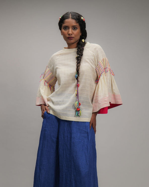 Beatrina offwhite Banana Fiber Top