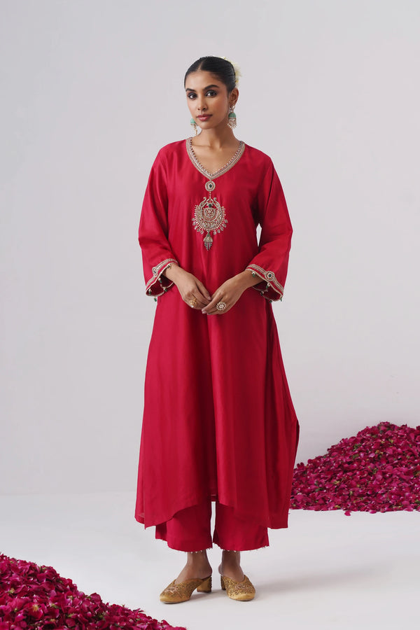 Surkh Set