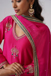 Inaara Set