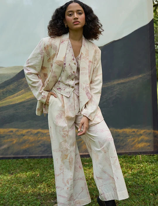 Pink Foliage 3-Piece Set (With Vest)