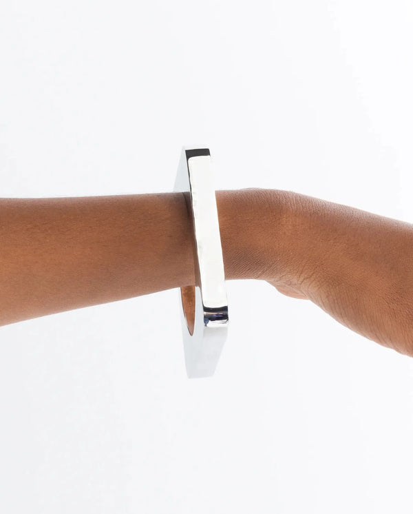 Edge Mega Bangle Silver